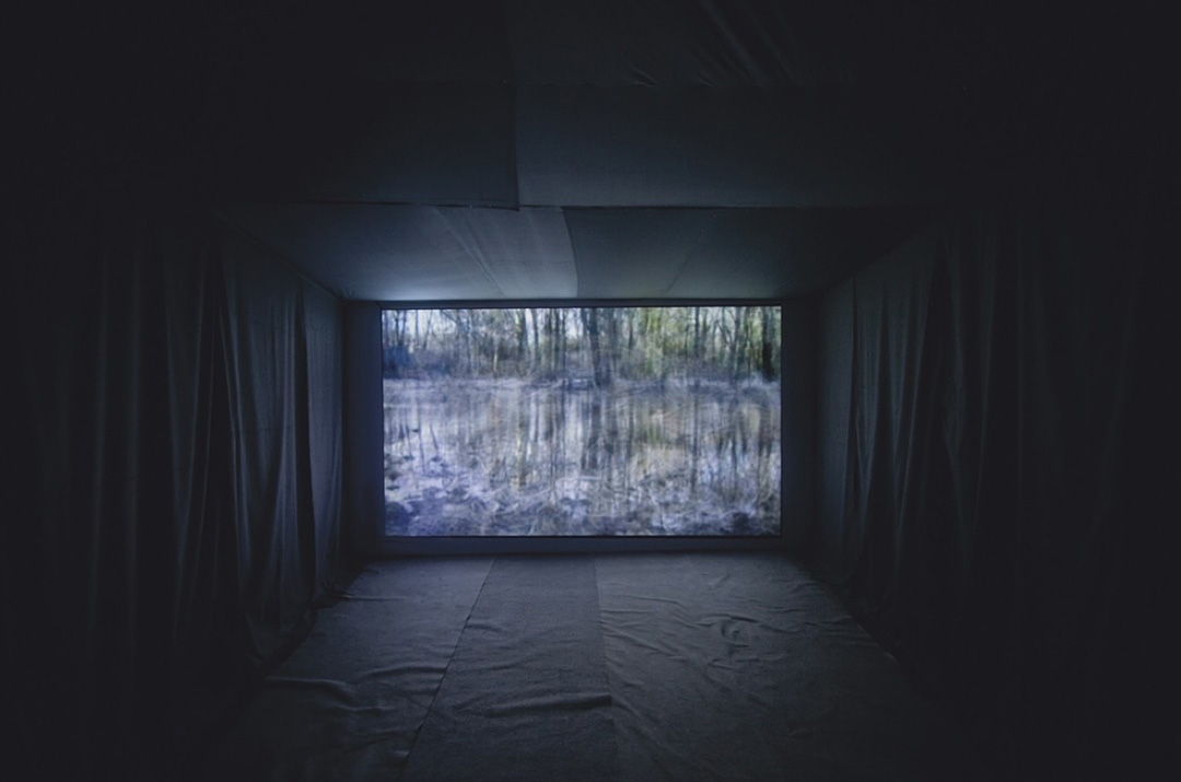 Jamie Hahn, "One Reflect One: Indiana", 54:33, video installation, interior, Figure Ground Rhythm thesis exhibition, 2010, Alfred University